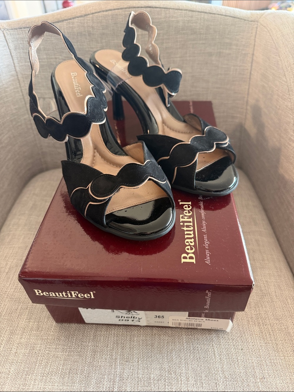 BeautiFeel Black Scalloped Strap High-Heel Sandals with Patent Accents